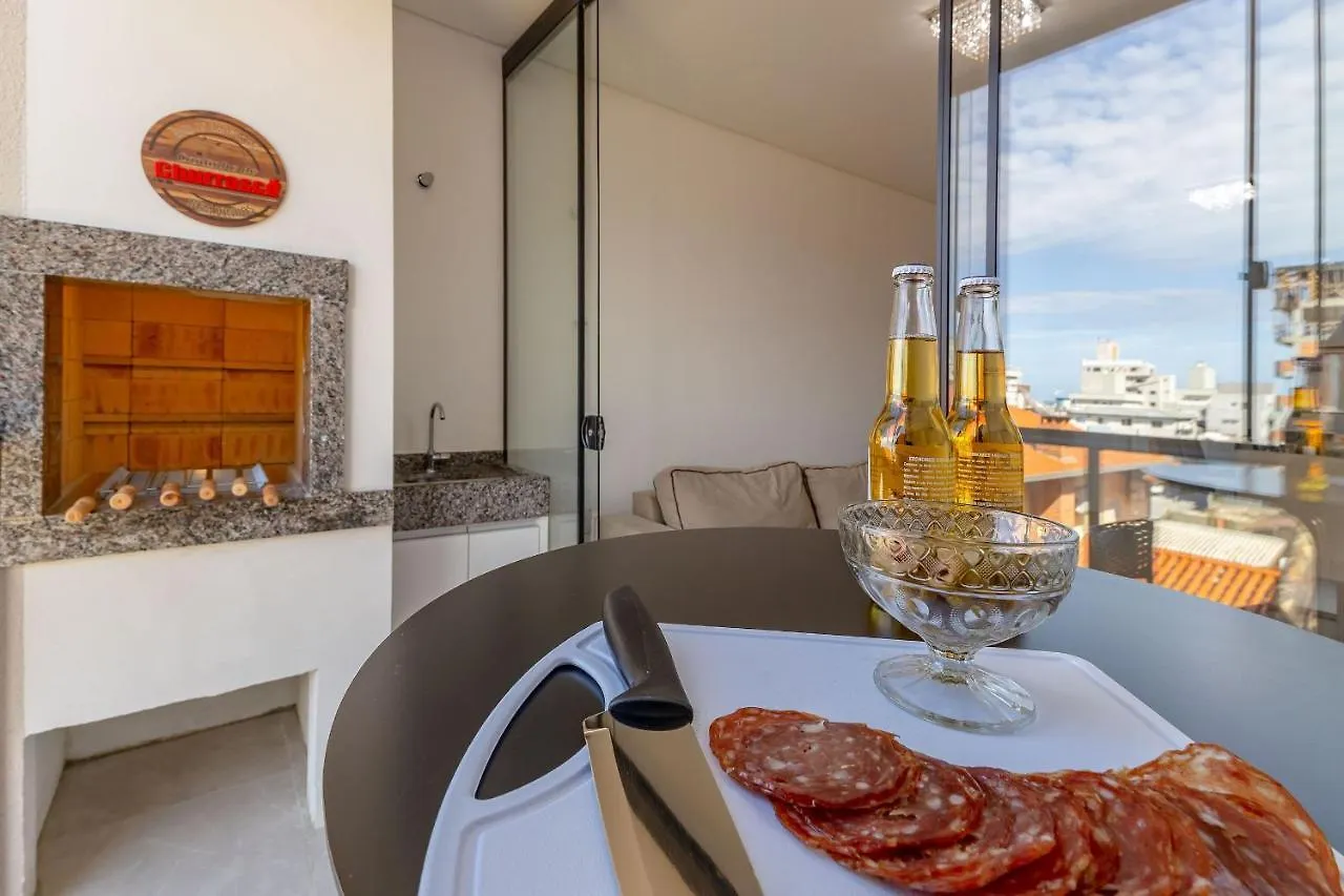 Apartamento Em Condominio Com Piscina Pertinho Do Mar Bombinhas 0*,  Brazil